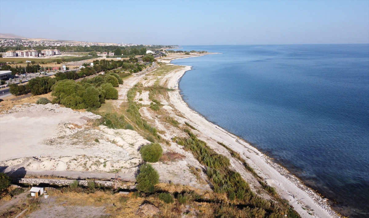 A A 20250902 38995843 38995840 K U R E S E L I S I N M A V E K U R A K L I K B I T L I S T E K I G O L L E R D E S U S E V I Y E S I N I D U S U R D U