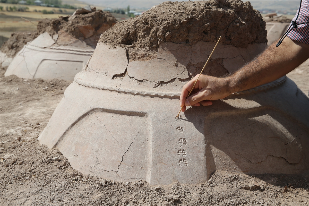 A A 20250907 39043381 39043359 V A N D A K I K E V E N L I K A L E S I K A L I N T I S I N D A C I V I Y A Z I L I 76 P I T H O S O R T A Y A C I K A R I L D I