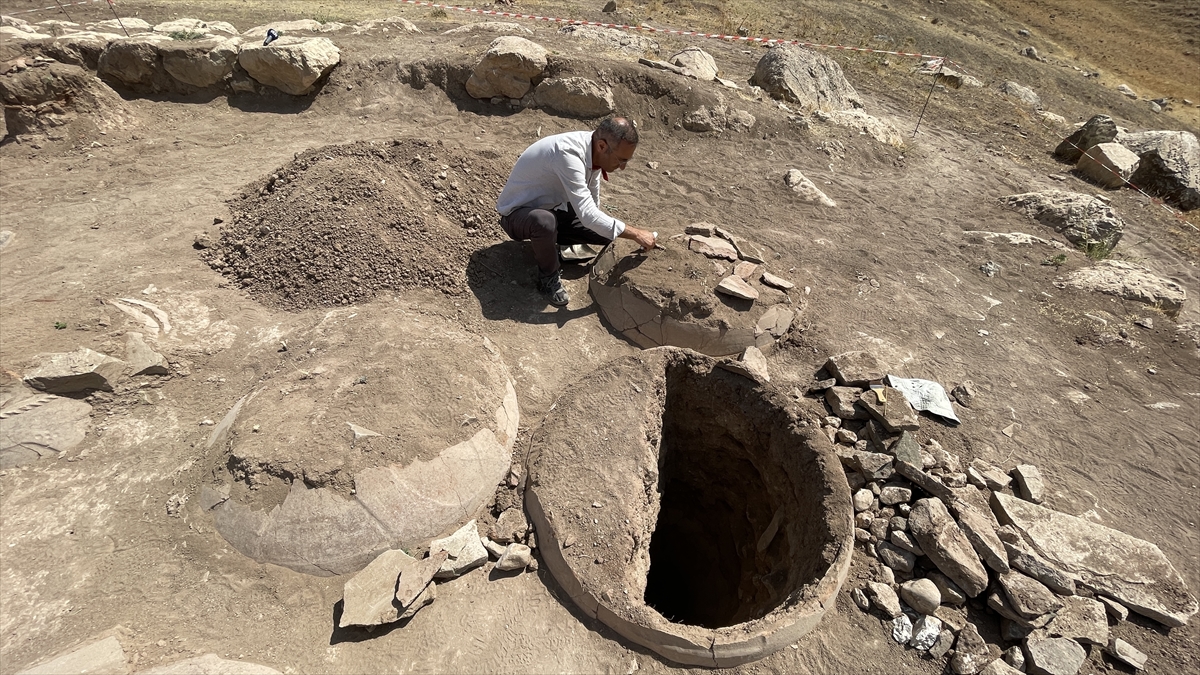 A A 20250907 39043381 39043362 V A N D A K I K E V E N L I K A L E S I K A L I N T I S I N D A C I V I Y A Z I L I 76 P I T H O S O R T A Y A C I K A R I L D I