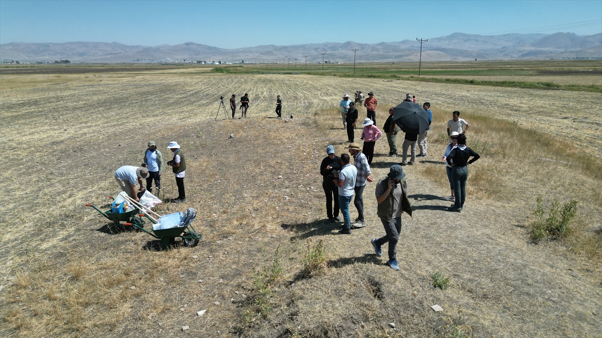 A A 20250911 39081507 39081493 M O G O L L A R I N V A N D A K I Y A Z L I K S A R A Y I N I N G U N Y U Z U N E C I K A R I L M A S I I C I N K A Z I L A R B A S L A D I