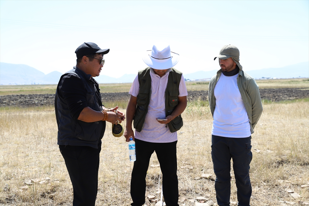 A A 20250911 39081507 39081503 M O G O L L A R I N V A N D A K I Y A Z L I K S A R A Y I N I N G U N Y U Z U N E C I K A R I L M A S I I C I N K A Z I L A R B A S L A D I