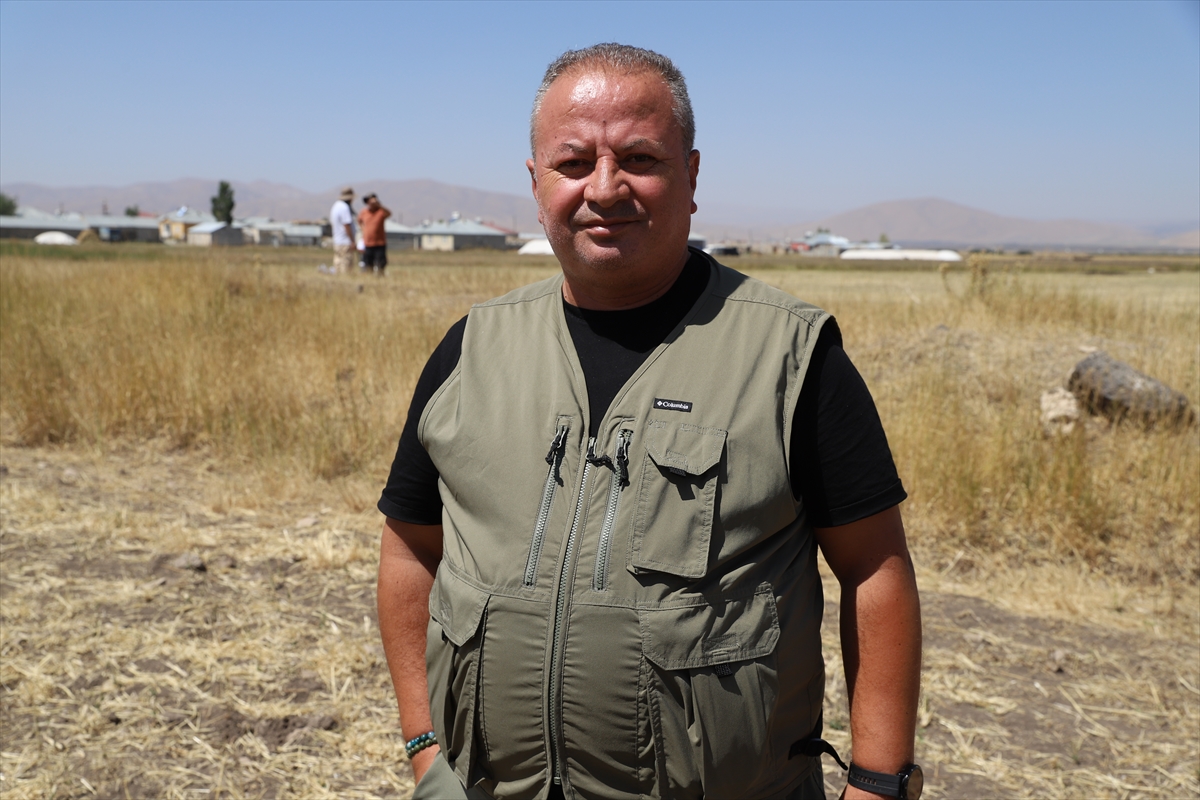 A A 20250911 39081507 39081504 M O G O L L A R I N V A N D A K I Y A Z L I K S A R A Y I N I N G U N Y U Z U N E C I K A R I L M A S I I C I N K A Z I L A R B A S L A D I