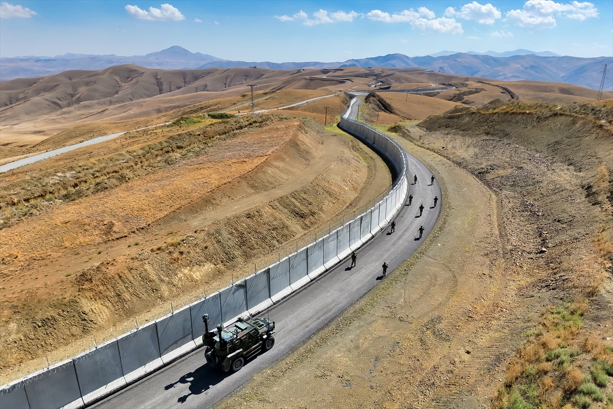 A A 20250924 39211118 39211117 V A N I R A N S I N I R I N D A I N S A E D I L E N G U V E N L I K D U V A R I N I N 204 K I L O M E T R E S I T A M A M L A N D I