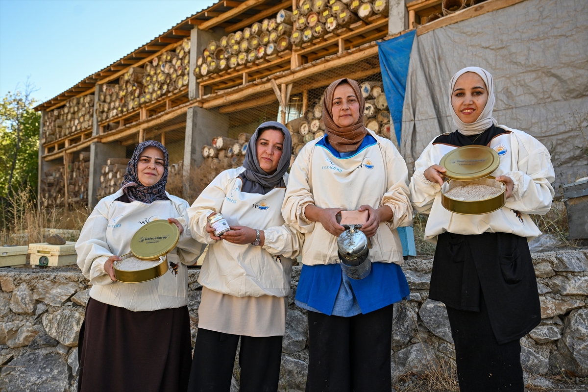 A A 20250928 39248516 39248515 D E V L E T D E S T E G I Y L E A R I C I L I G A B A S L A Y A N K A D I N L A R M E R A D A K A R A K O V A N B A L I U R E T I Y O R