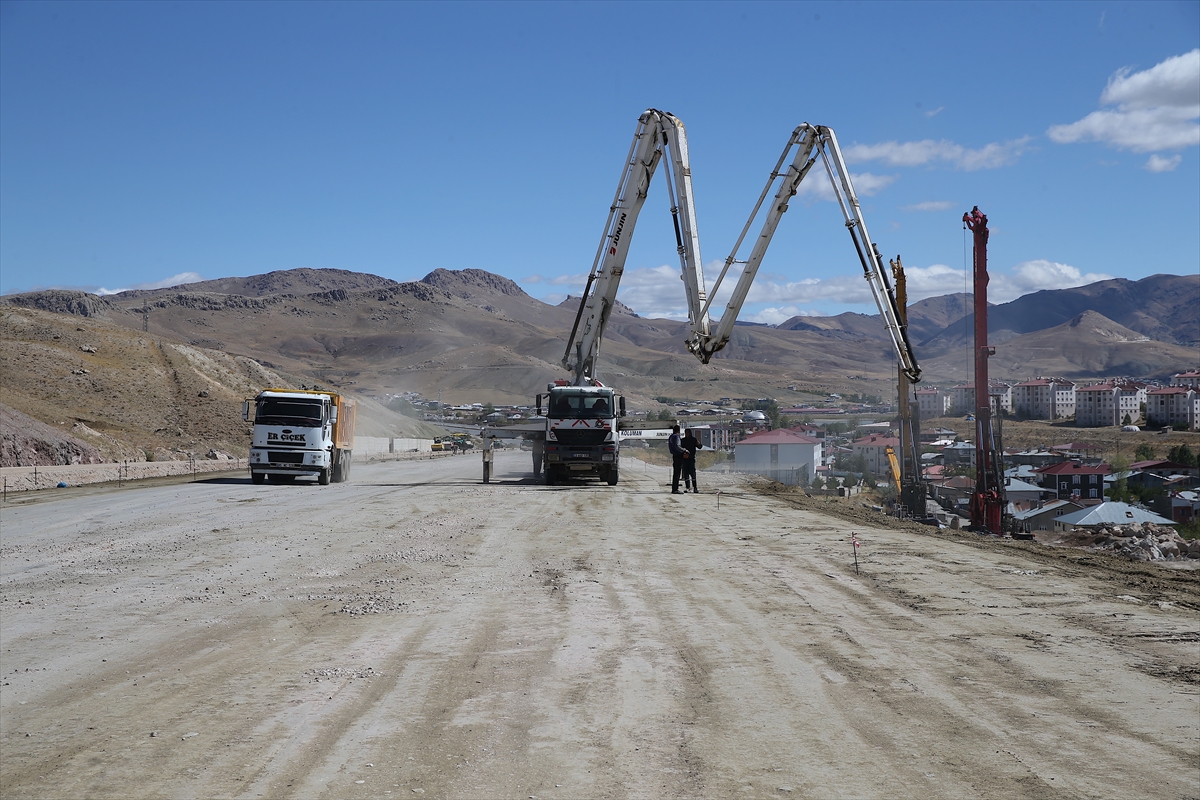 A A 20250929 39255298 39255290 V A N A Y A P I L A N 41 K I L O M E T R E L I K C E V R E Y O L U N D A C A L I S M A L A R S U R U Y O R