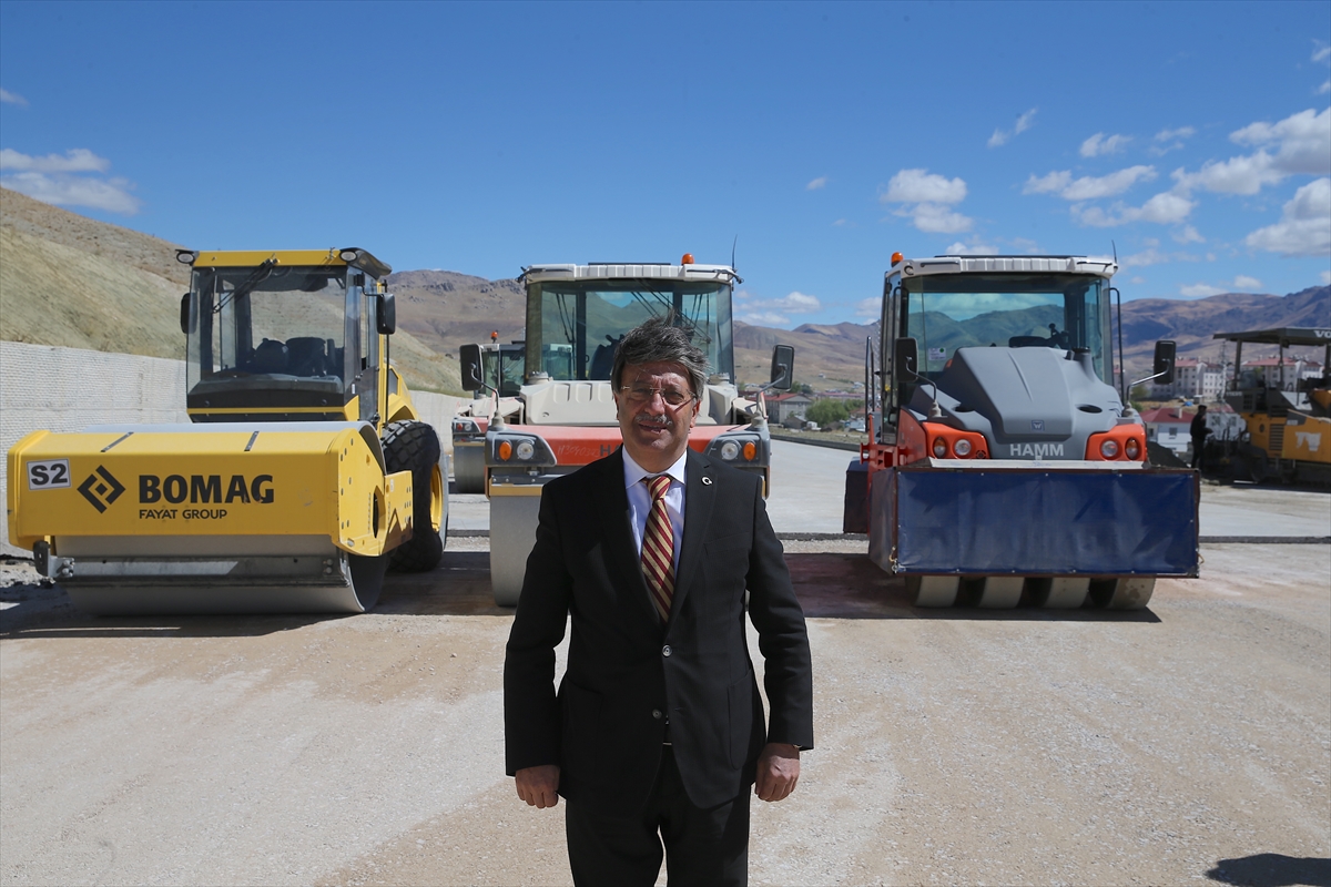 A A 20250929 39255298 39255296 V A N A Y A P I L A N 41 K I L O M E T R E L I K C E V R E Y O L U N D A C A L I S M A L A R S U R U Y O R