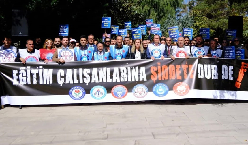 Eğitim Çalışanları Protesto.jpg2