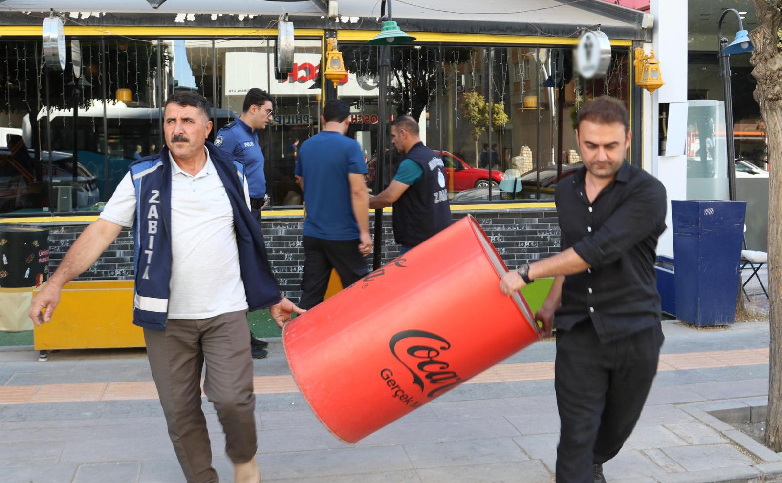 Whatsapp Image 2025 09 12 At 09.44.59 (1)