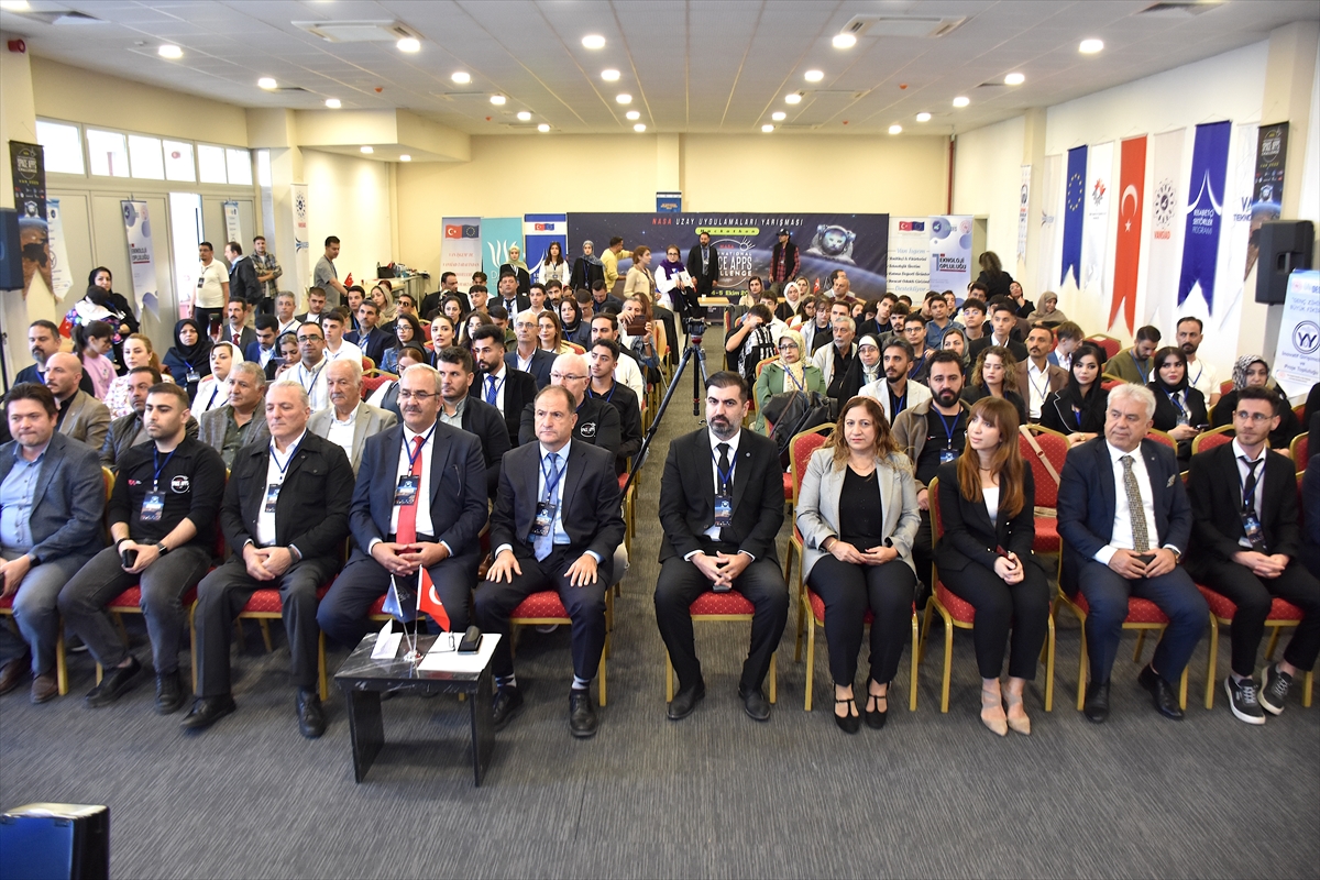 A A 20251004 39308179 39308168 V A N D A N A S A U Z A Y U Y G U L A M A L A R I Y A R I S M A S I B A S L A D I