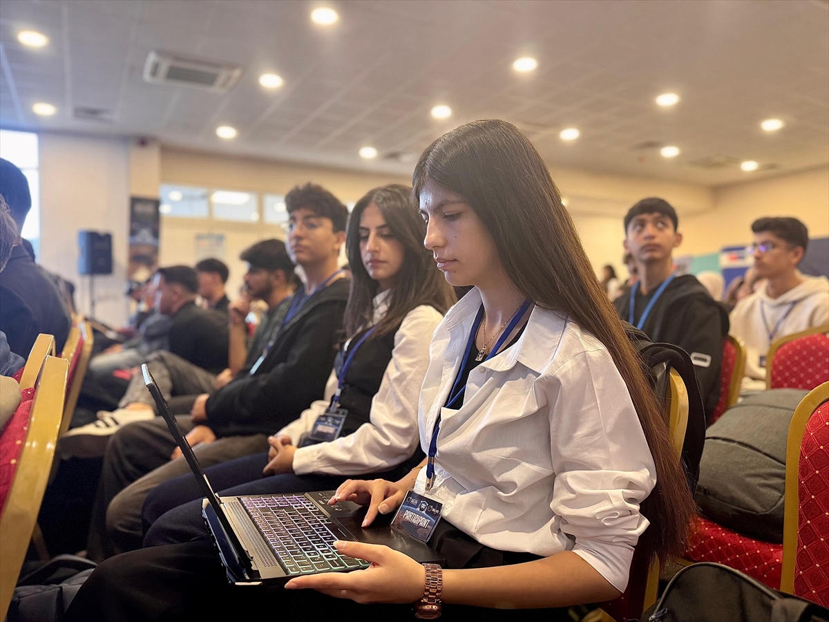 A A 20251004 39308179 39308169 V A N D A N A S A U Z A Y U Y G U L A M A L A R I Y A R I S M A S I B A S L A D I