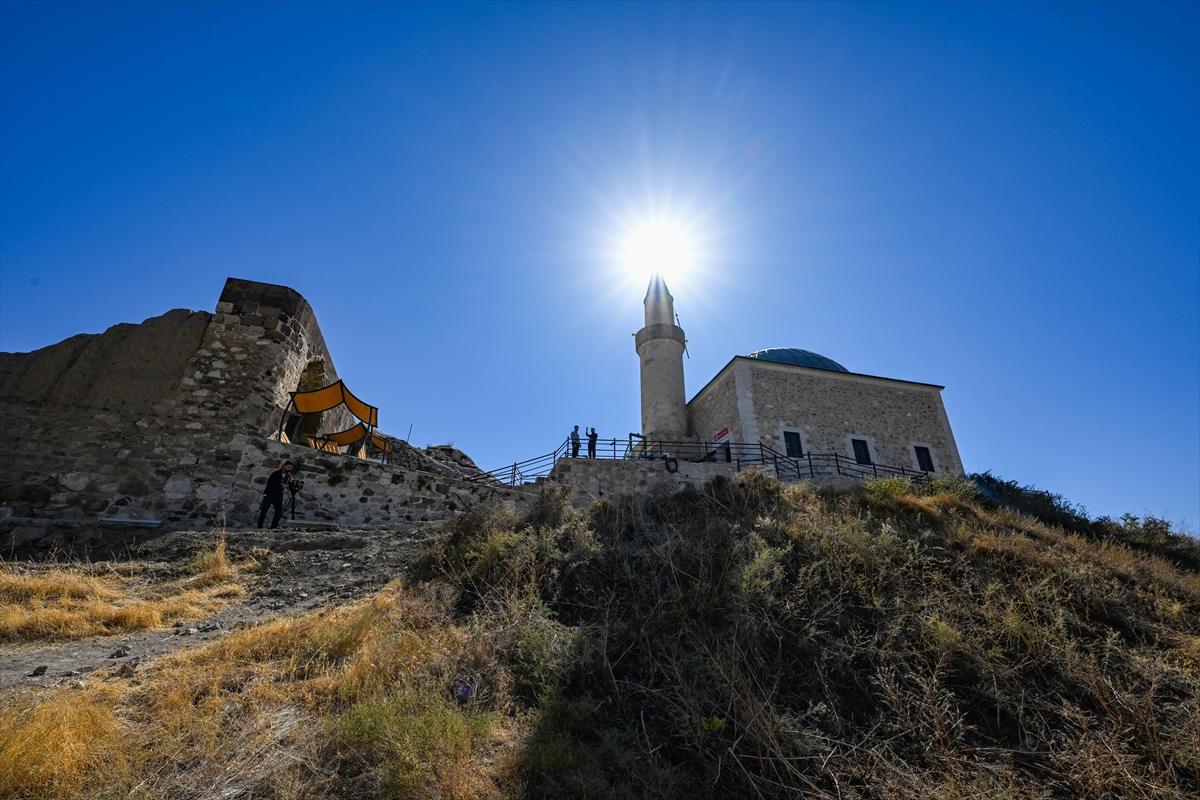 A A 20251007 39333215 39333204 S U L E Y M A N H A N C A M I V A N K A L E S I N I N Z I R V E S I N D E Z I Y A R E T C I L E R I N I A G I R L I Y O R