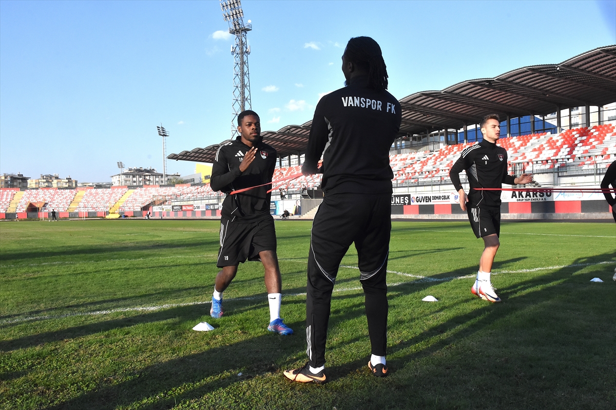 A A 20251016 39426407 39426399 V A N S P O R D A C E D R I C I N H E D E F I G O L K A T K I S I N I A R T I R M A K