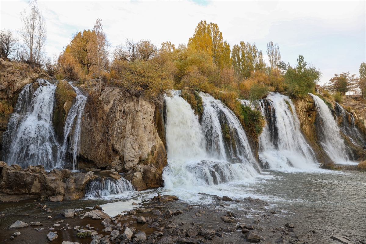 A A 20251027 39533571 39533567 M U R A D I Y E S E L A L E S I S O N B A H A R I N R E N K L E R I N E B U R U N E N D O G A S I Y L A Z I Y A R E T C I L E R I N I A G I R L I Y O R