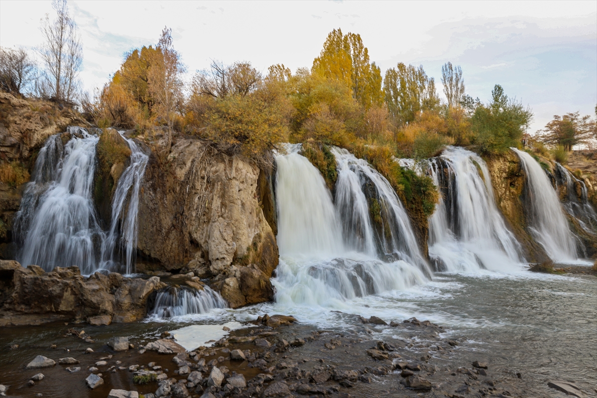 A A 20251027 39533579 39533572 M U R A D I Y E S E L A L E S I S O N B A H A R I N R E N K L E R I N E B U R U N E N D O G A S I Y L A Z I Y A R E T C I L E R I N I A G I R L I Y O R