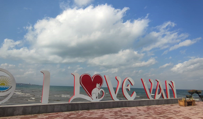 Artos Adağında Ilk Kar.jpg2