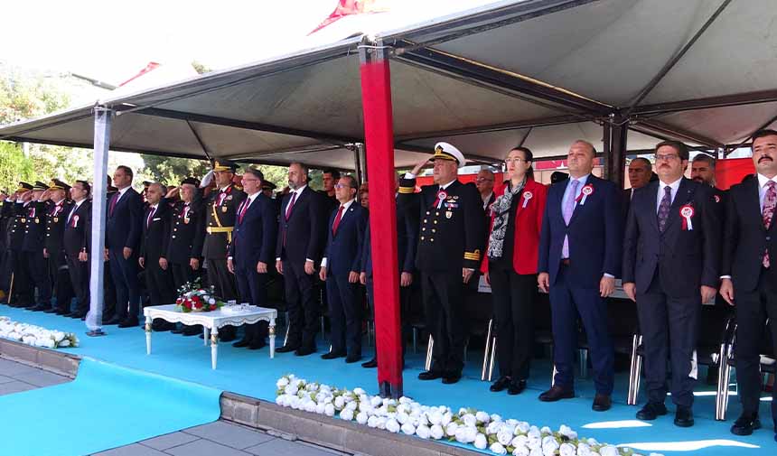 Cumhuriyet Coşkusu-1