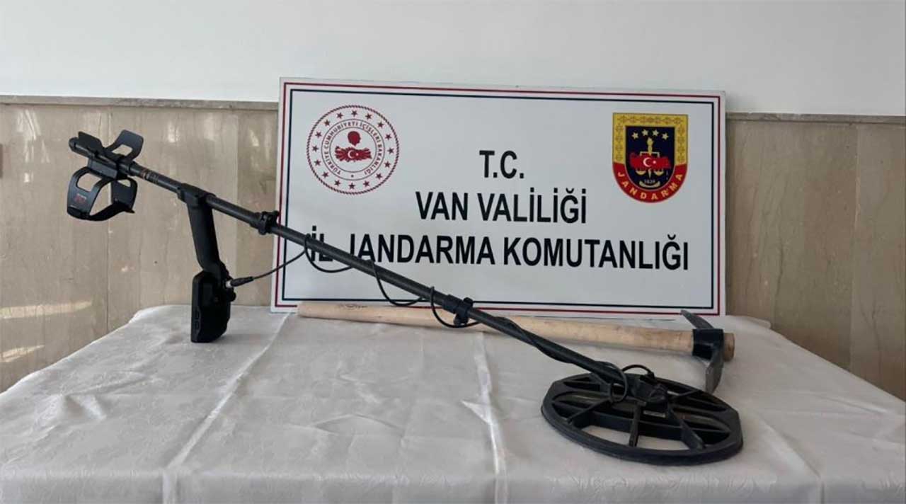 Define Avcilari Van 1