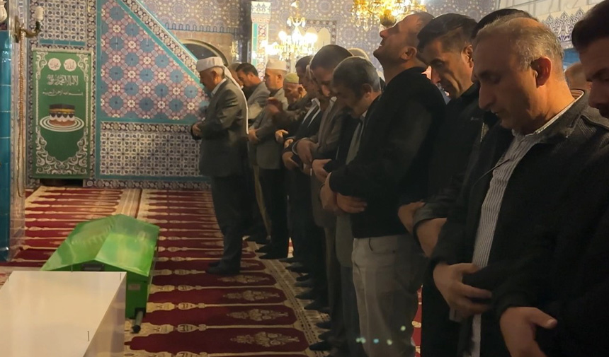 Hayatını Kaybeden Genç