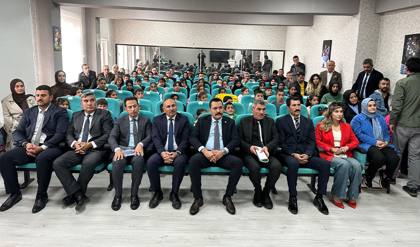 Ödül Töreni.jpg4-1