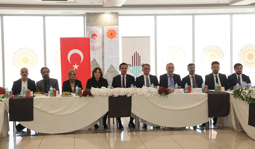 Van Gölünde Çalışmalar.jpg7