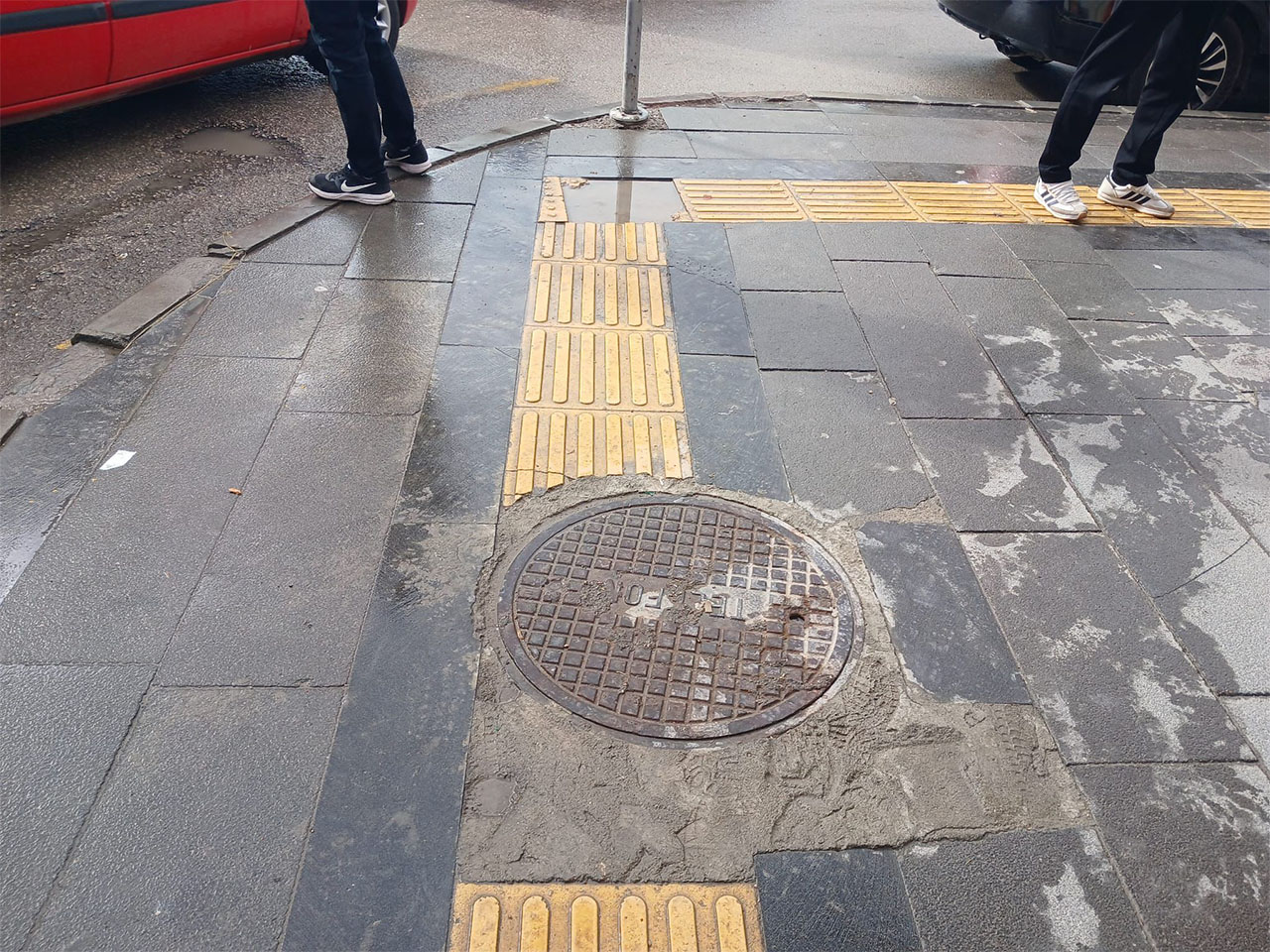 Vandaki Gorme Engelli Yollar 3