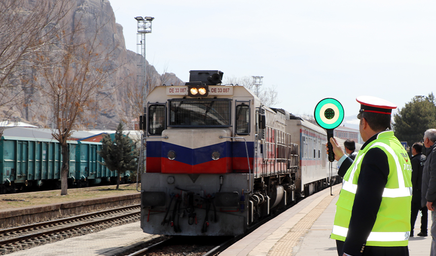 W D A F E S G R D H T F J M N