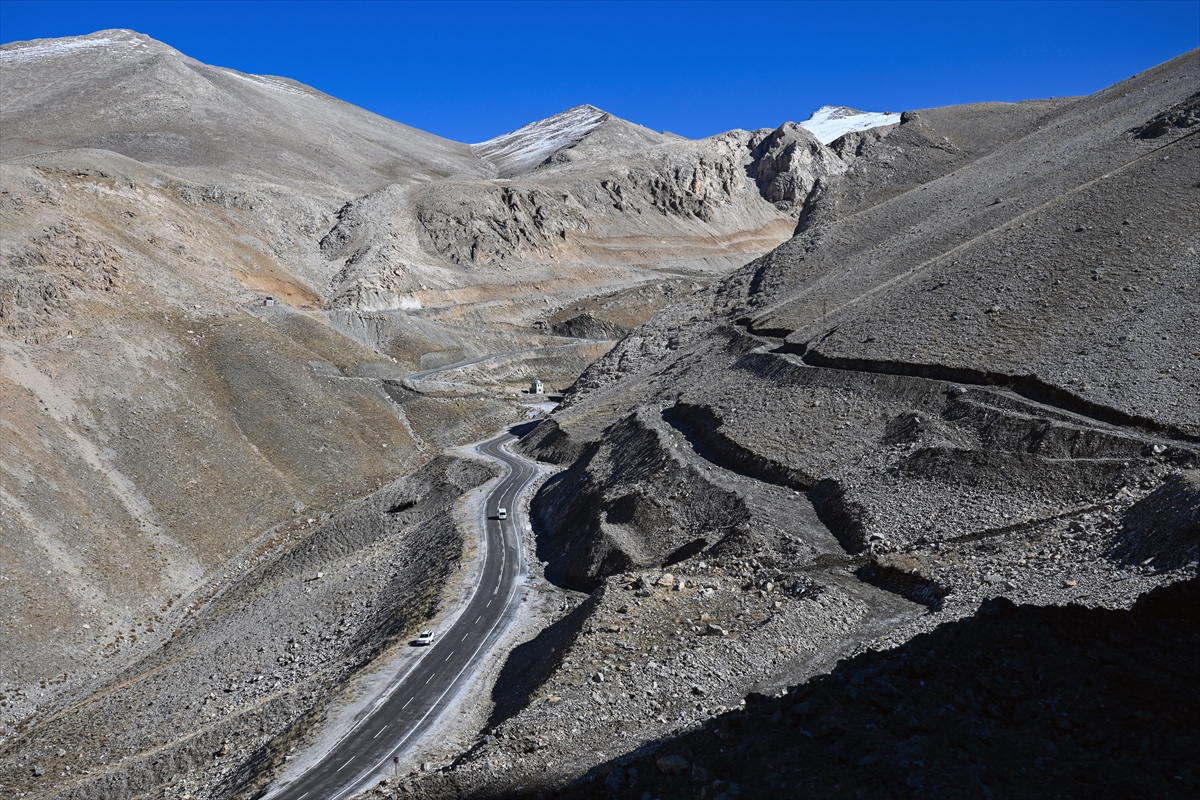 A A 20251102 39591447 39591442 V A N B A H C E S A R A Y K A R A Y O L U N D A K I C I G Y A T A K L A R I N A P A L Y E L I O N L E M