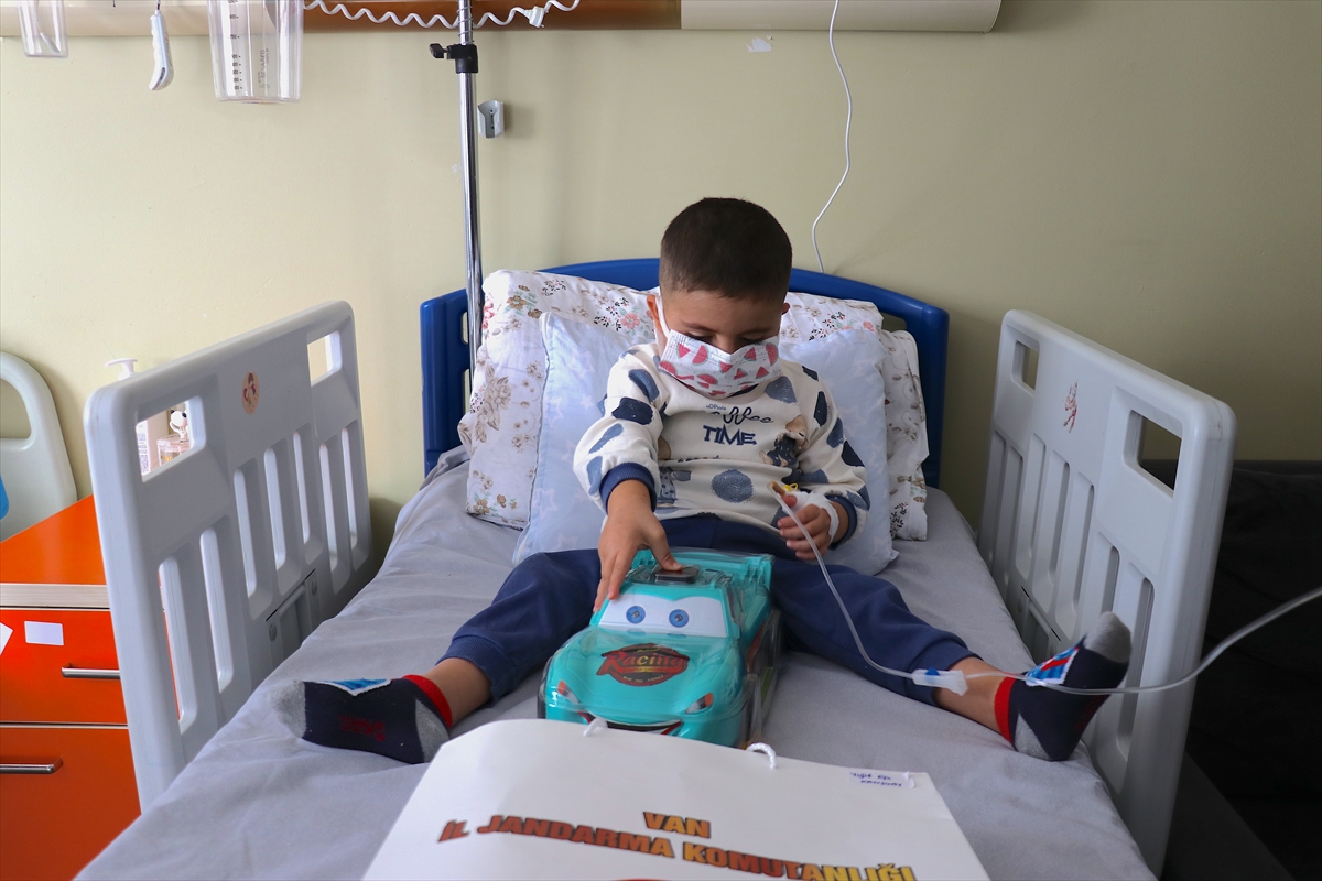 A A 20251107 39640962 39640943 L O S E M I Y L E S A V A S A N C O C U K L A R A J A N D A R M A D A N S E V G I D O L U S U R P R I Z