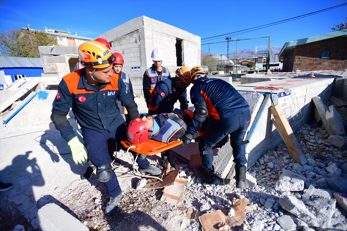 A A 20251108 39649044 39649040 A F A D G O N U L L U S U 350 U N I V E R S I T E O G R E N C I S I Z O R L U E G I T I M L E R L E G O R E V E H A Z I R L A N I Y O R