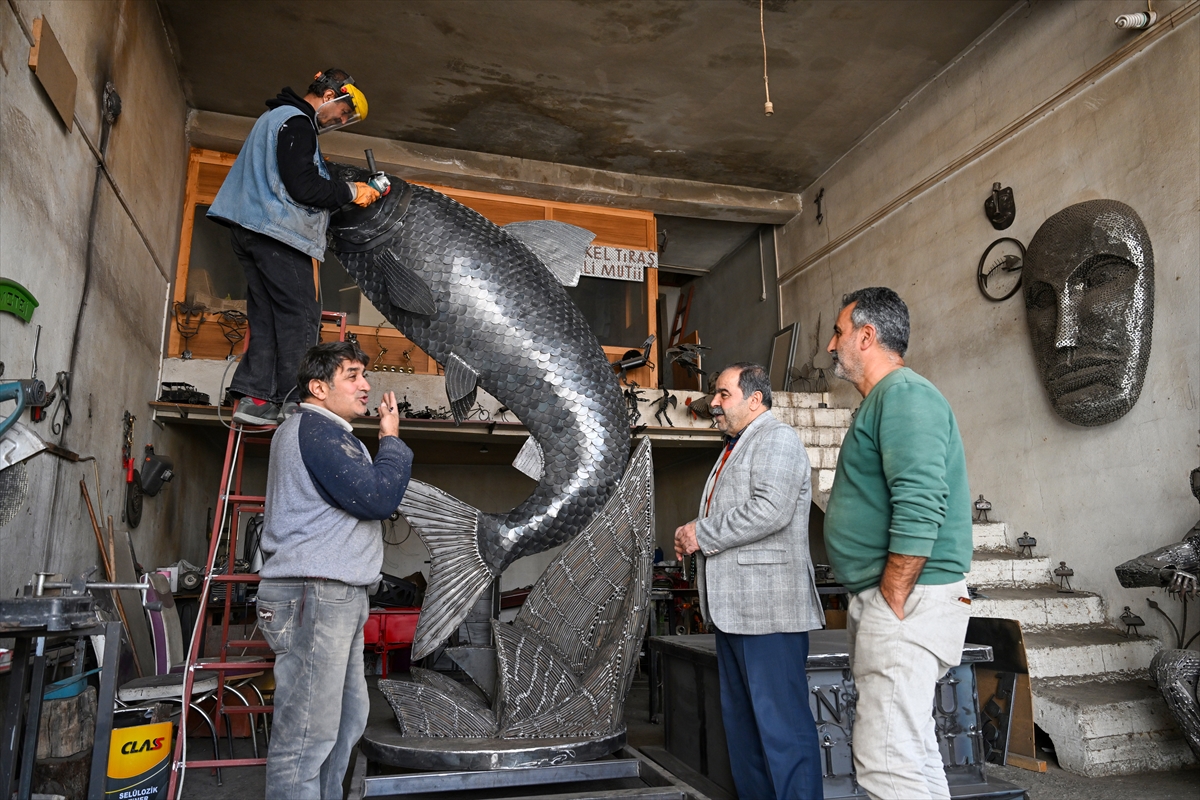 A A 20251119 39746618 39746583 I R A N L I H E Y K E L T I R A S 350 K I L O G R A M L I K H U R D A D E M I R D E N I N C I K E F A L I H E Y K E L I Y A P T I