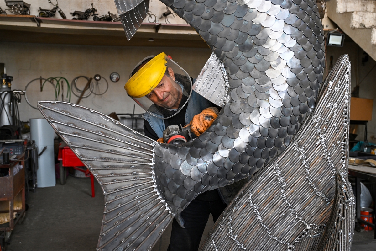 A A 20251119 39746618 39746584 I R A N L I H E Y K E L T I R A S 350 K I L O G R A M L I K H U R D A D E M I R D E N I N C I K E F A L I H E Y K E L I Y A P T I