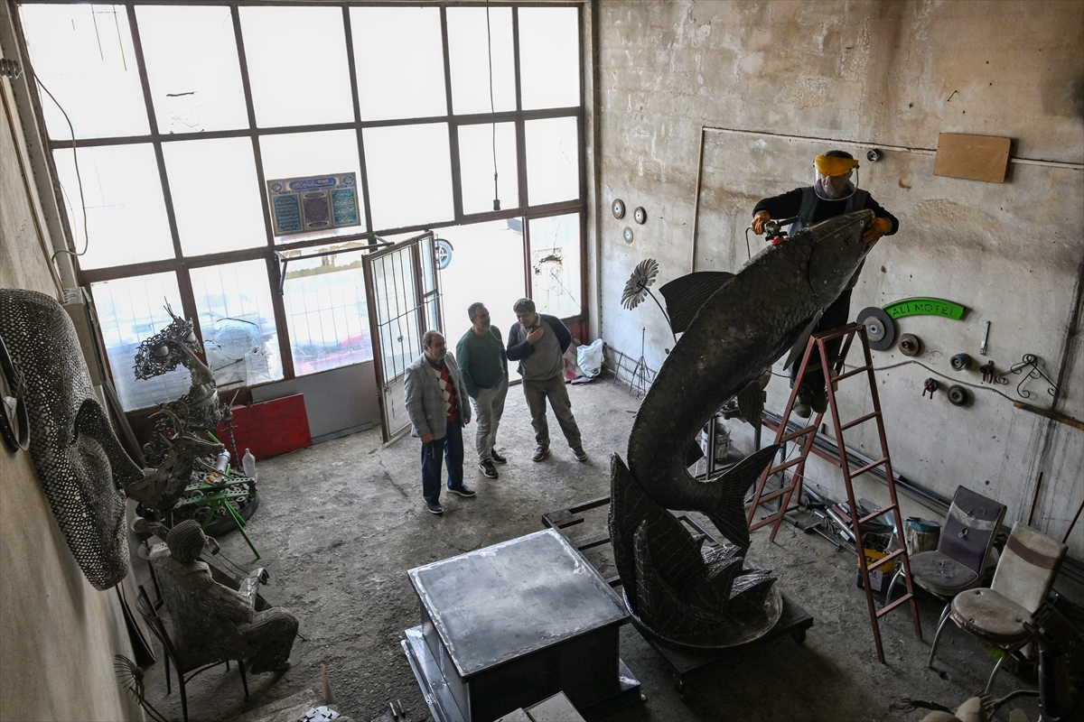 A A 20251119 39746618 39746587 I R A N L I H E Y K E L T I R A S 350 K I L O G R A M L I K H U R D A D E M I R D E N I N C I K E F A L I H E Y K E L I Y A P T I