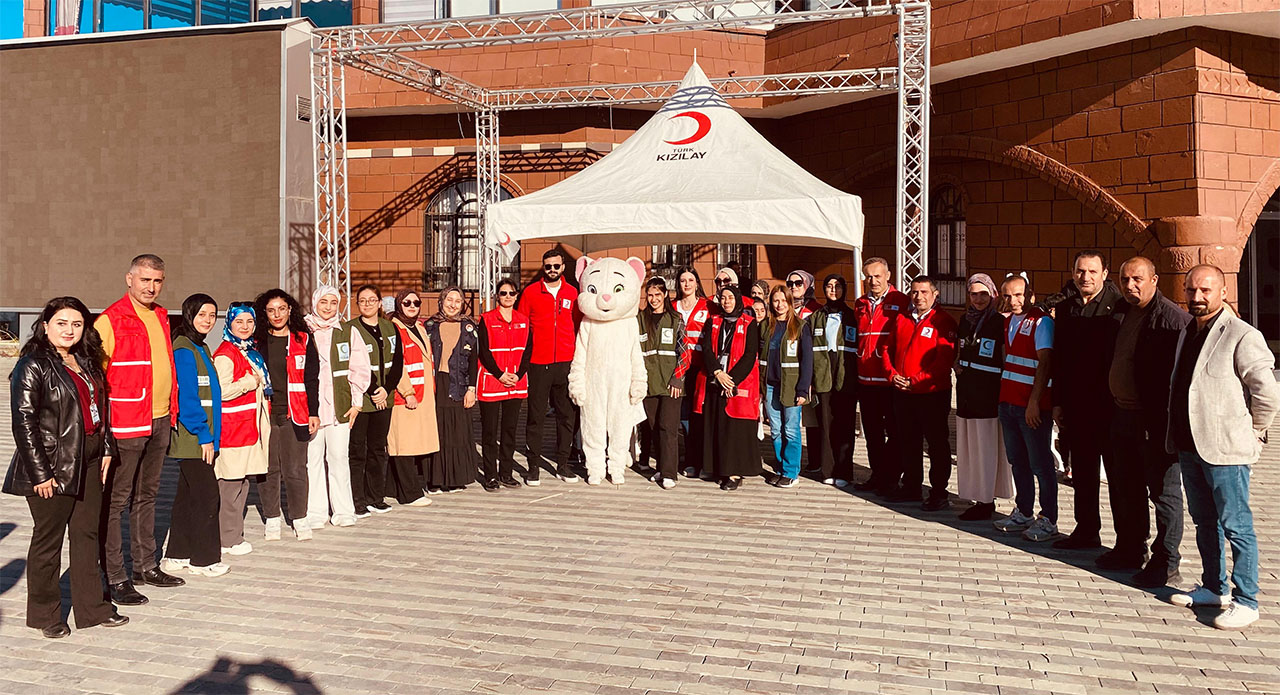 Edremit Kizilay Etkinlik 4