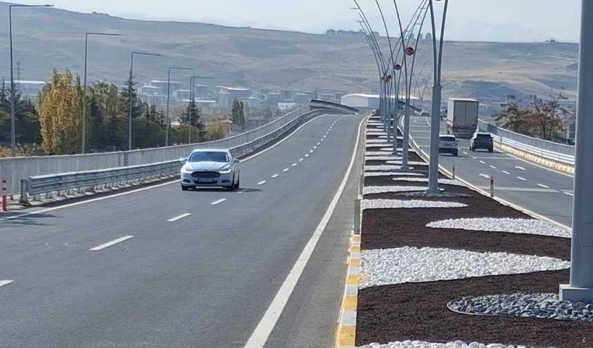 Edremit Köprülü Kavşağı