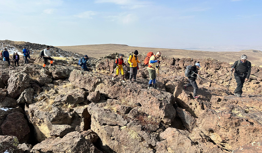 Nemrut Krater Gölü.jpg6