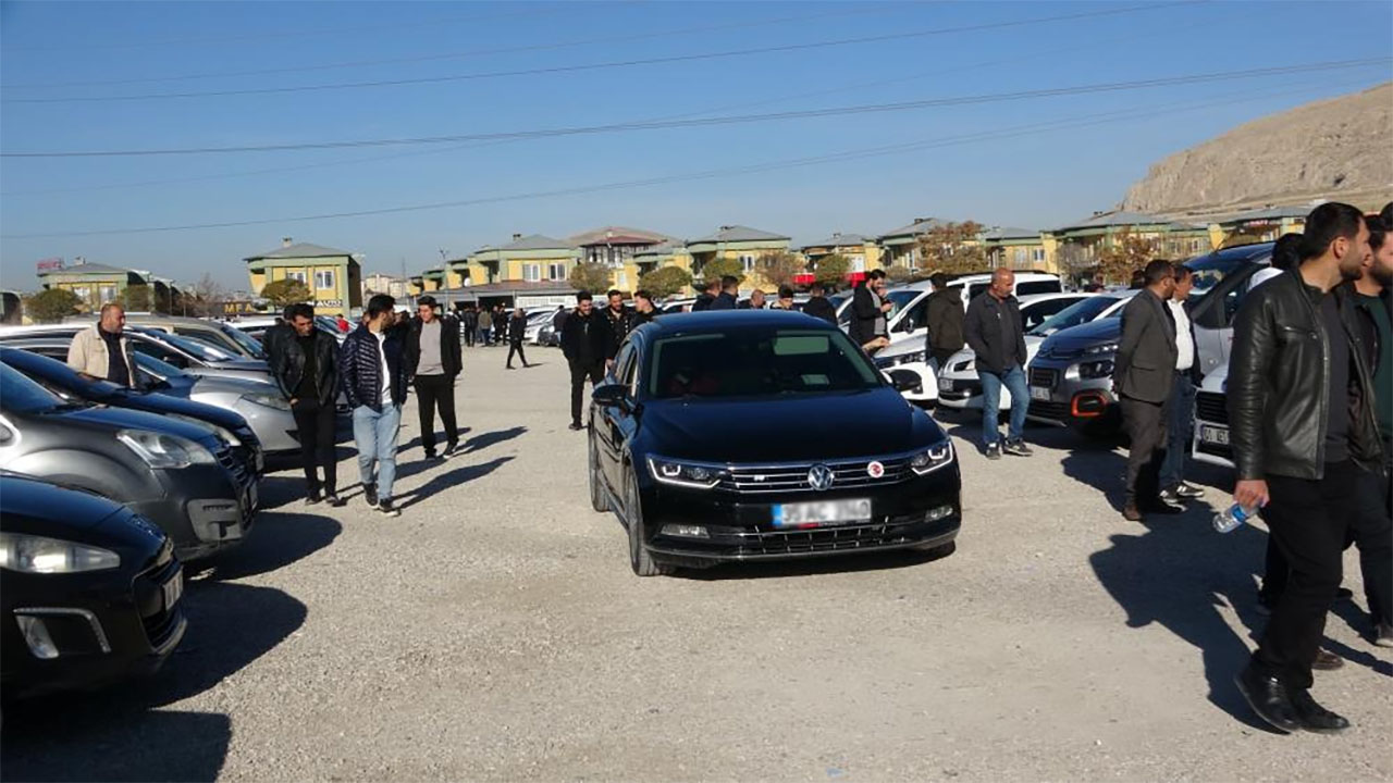 Van Acik Oto Pazari Fiyatlari 2