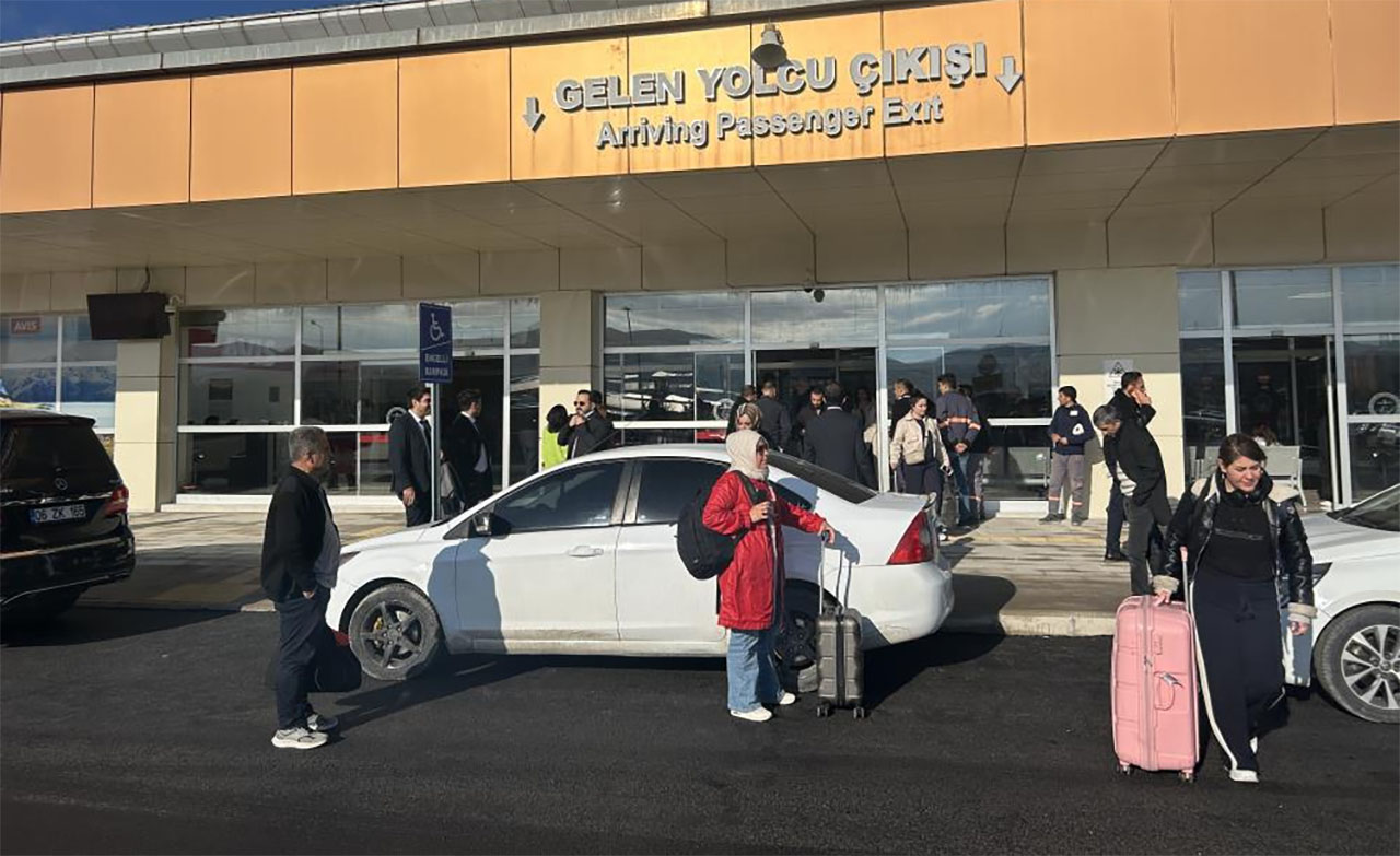 Vana Ucuslar Yeniden Basladi 4