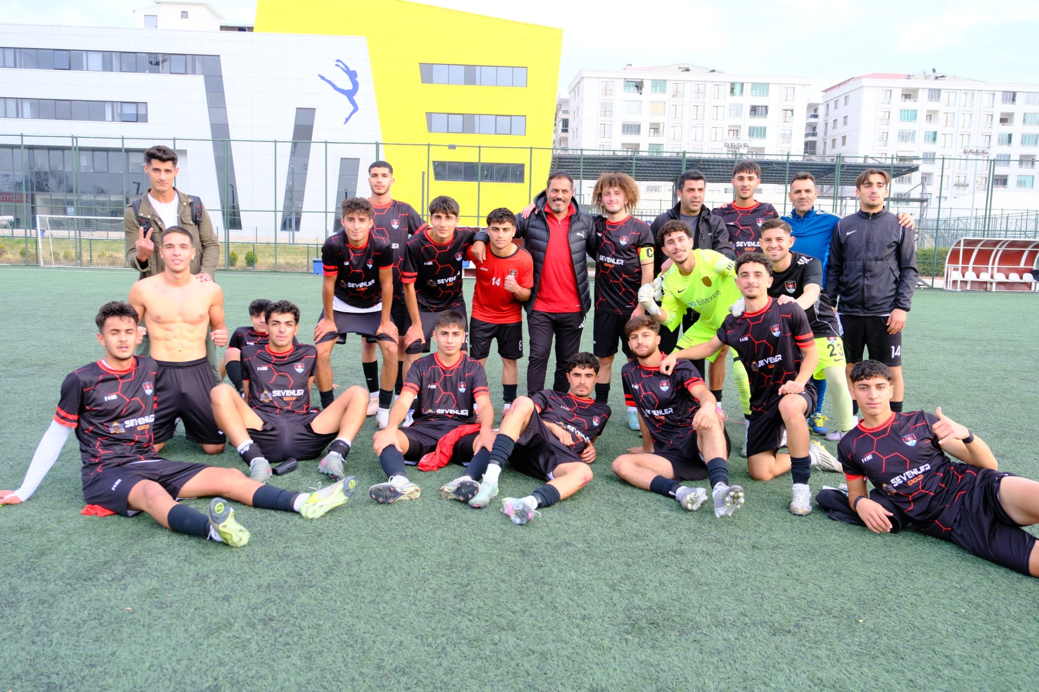 Whatsapp Image 2025 11 12 At 15.19.33