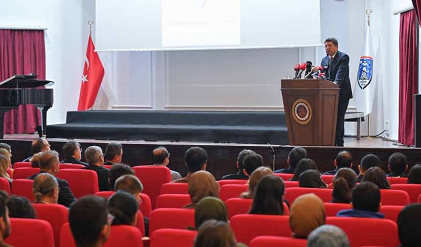 Yılmaz Tunç.jpg7-2