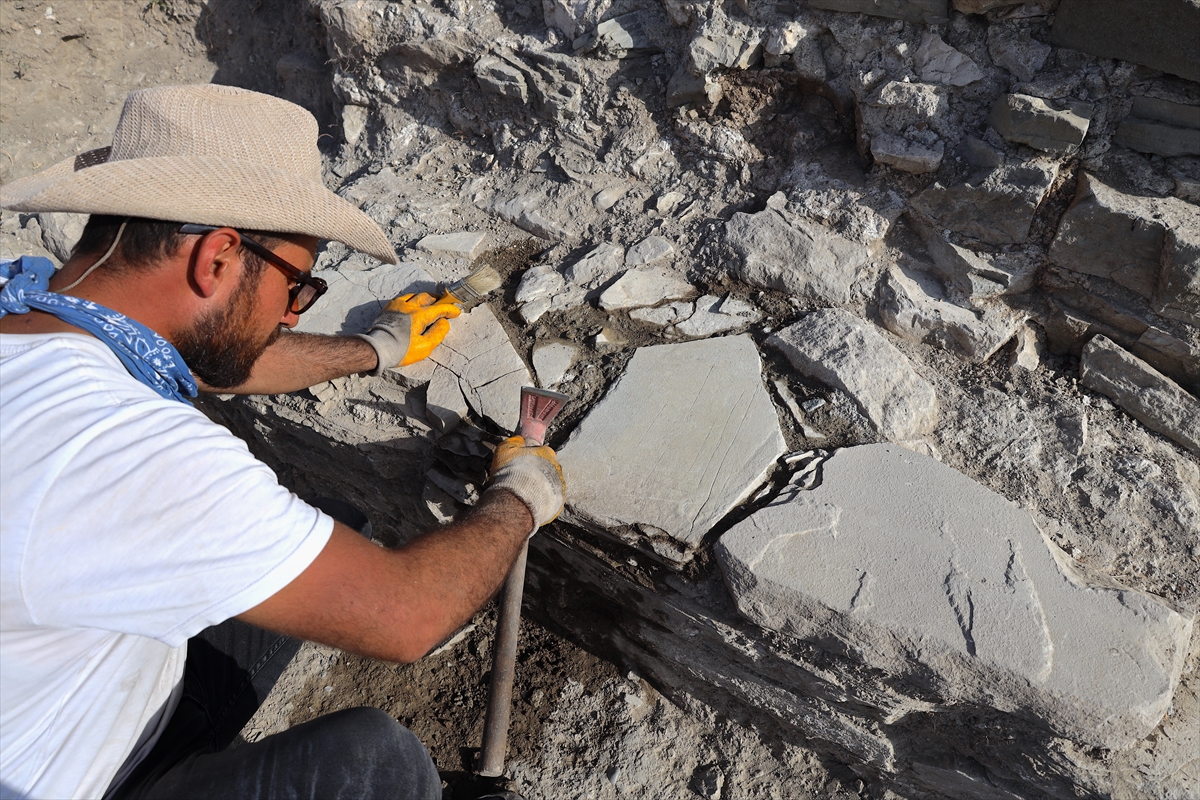 A A 20251201 39857496 39857482 V A N D A K I O S M A N L I K I S L A S I N D A A S K E R L E R I N D O K U Z T A S O Y N A D I G I B E L I R L E N D I