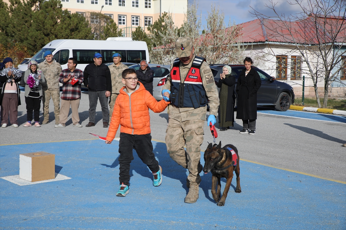 A A 20251217 40002276 40002271 V A N D A J A N D A R M A E K I P L E R I N D E N O Z E L G E R E K S I N I M L I B I R E Y L E R I C I N E T K I N L I K