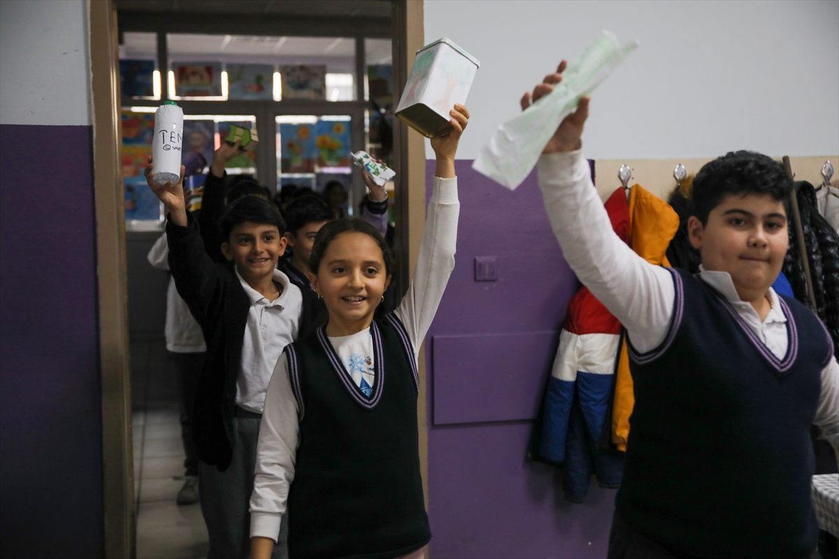 A A 20251218 40012478 40012471 V A N L I O G R E N C I L E R Y E S E R E N K U M B A R A M P R O J E S I Y L E 8 I L D E 213 F I D A N I T O P R A K L A B U L U S T U R D U