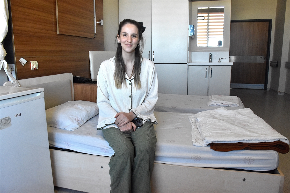 A A 20251218 40014471 40014469 V A N D A K I A N N E O T E L I N D E B U Y I L 2 B I N A N N E M I S A F I R E D I L D I