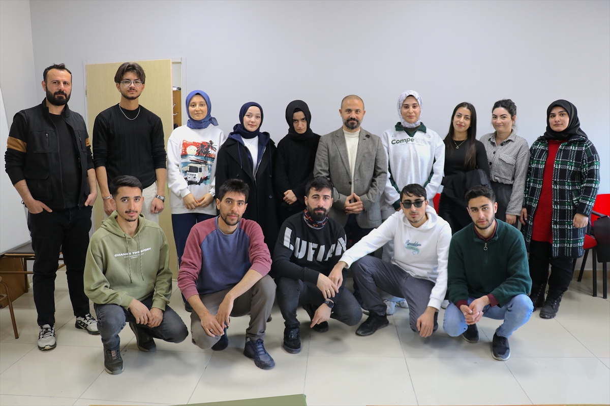 A A 20251230 40112409 40112408 G O R M E E N G E L L I U N I V E R S I T E O G R E N C I S I R E S I M L E R L E H A Y A T I N I R E N K L E N D I R I Y O R