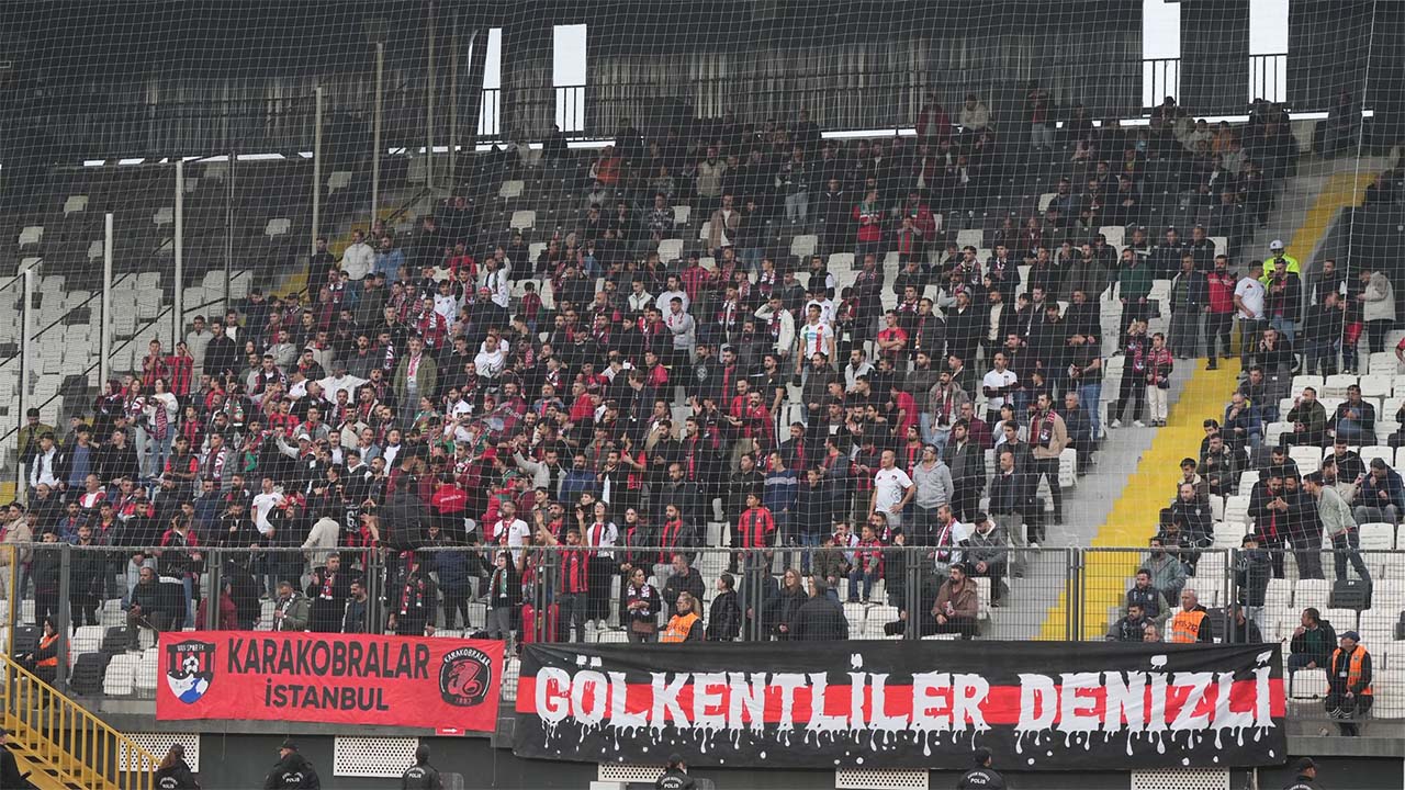 Manisa Fk Van Spor Maci Fotograflari 13