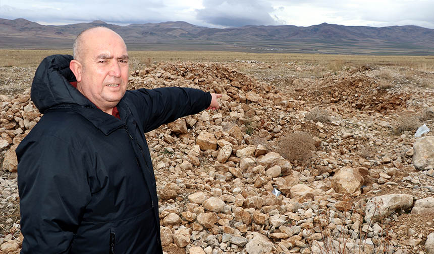 Uaratular Van Mezarlik