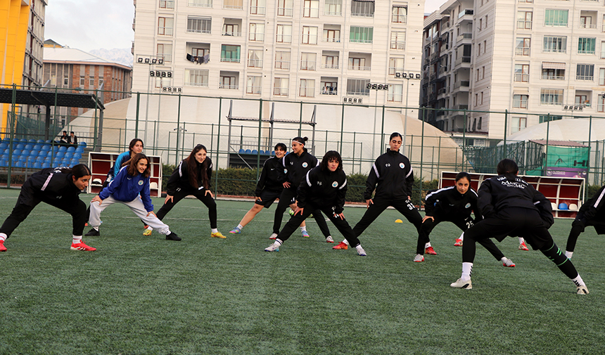 Van Kadin Gücü Futbol Takimi