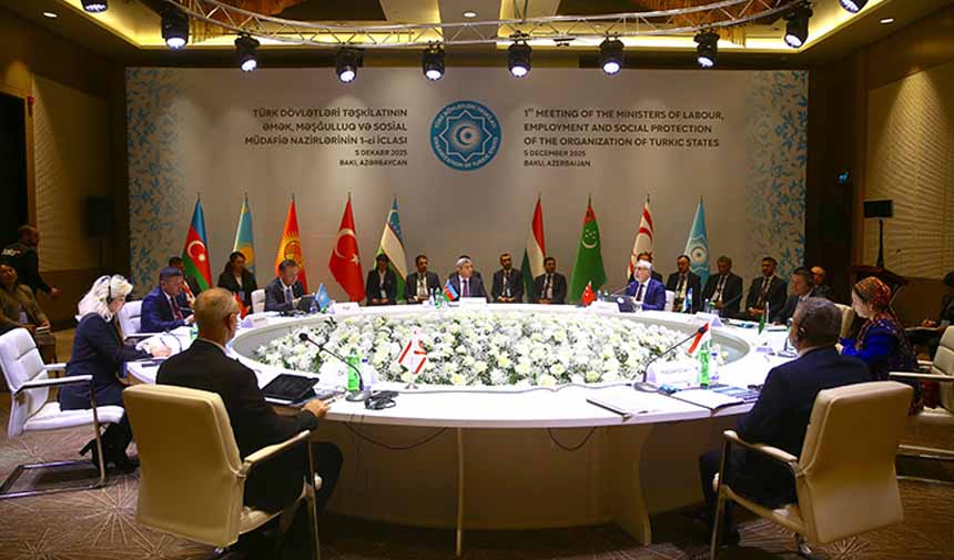 Vedat Işıkhan.jpg4-5