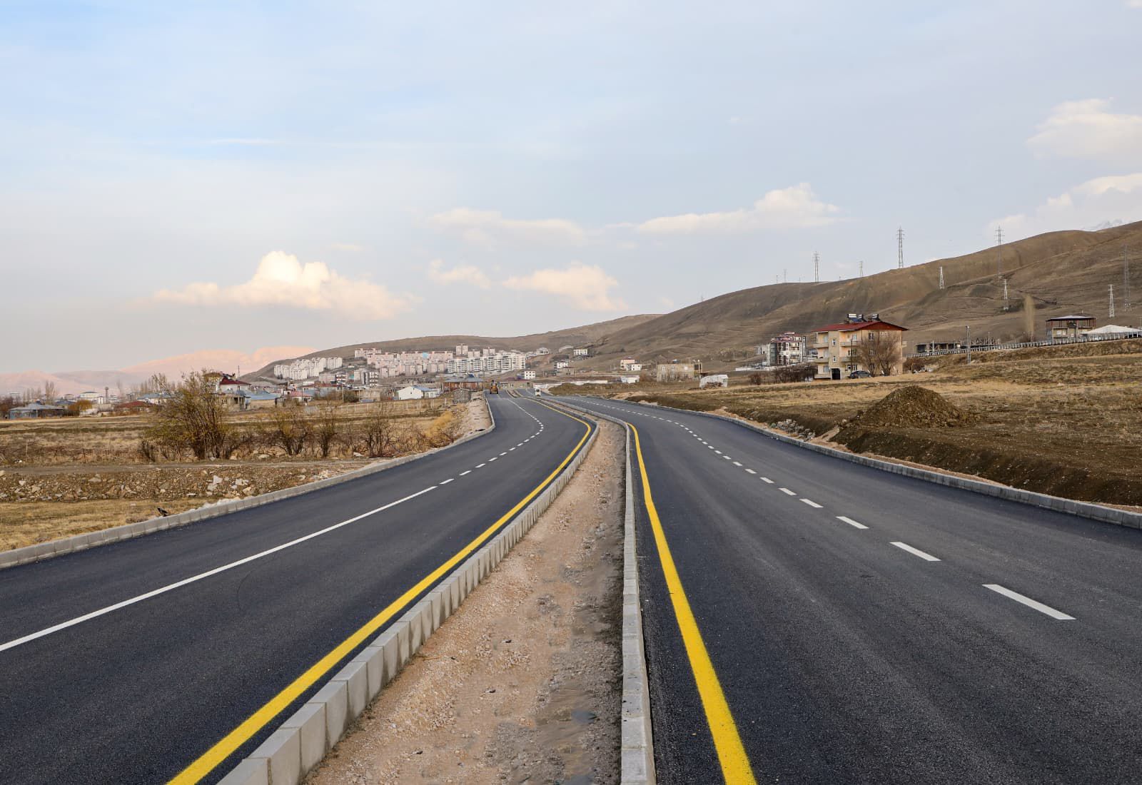 Whatsapp Image 2025 12 10 At 12.30.47 (1)