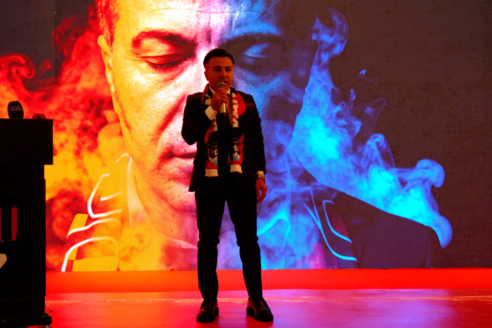 808Df2Cb C317 4Ba8 Bb91 3E8702A02034